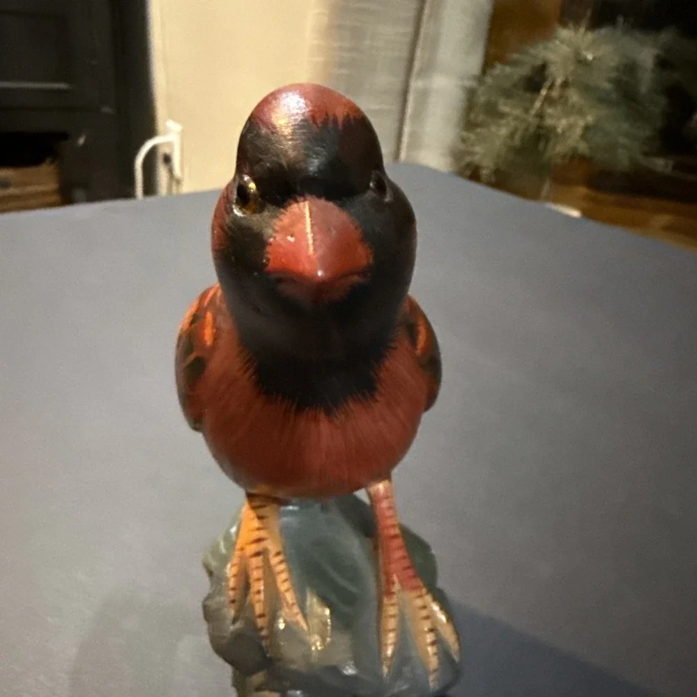 Vtg HAND CARVED ALABASTER MARBLE Red CARDINAL BIRD FIGURINE Decor Hand Painted